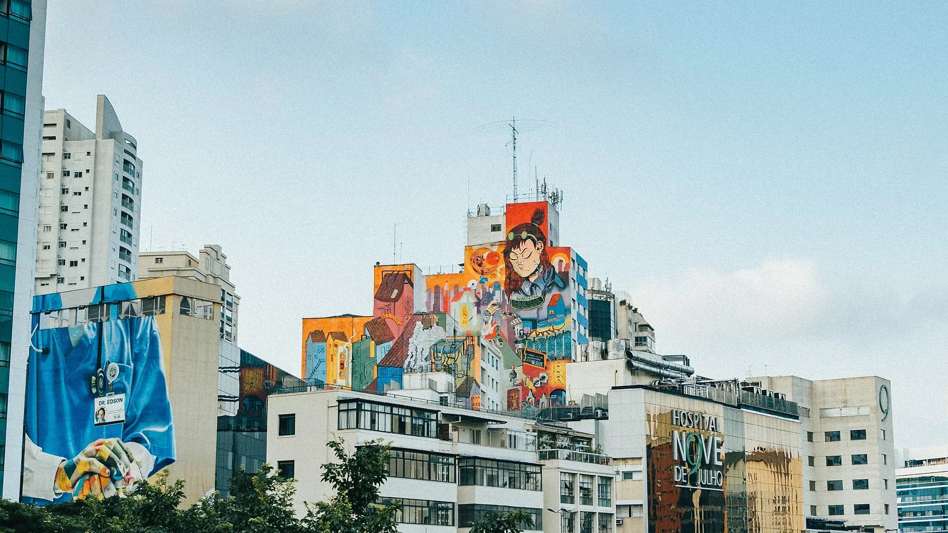 Brazil city buildings and street art for an AntiMedia Earn article about USDT marketing tasks in Brazil